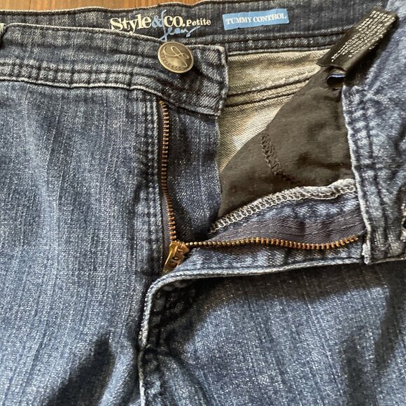 Style & Co. Petite Jeans Womens Size 14P Tummy Control Capri Zip Fly Bedazzled - Picture 8 of 13